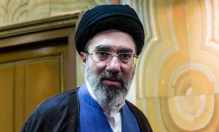 Lideri i ri iranian Mojtaba Khamenei, dërgohet në Moskë pas plagosjes gjatë sulmit ajror
