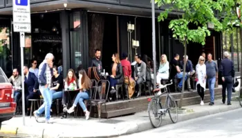 LIGJI/ NJE PEME PER ÇDO KARRIGE NE TROTUAR