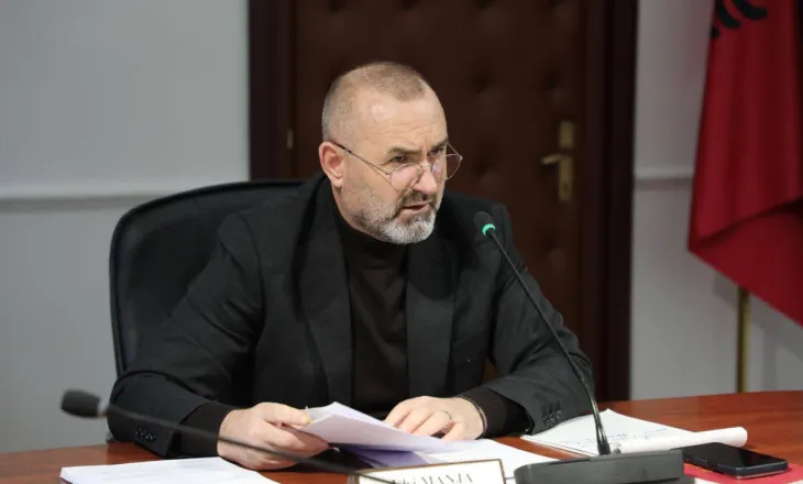 LIVE! “Kërkesa e SPAK, hipotetike”, Manja: Po na kërkohet të zëvendësojmë masën, por Balluku e ka respektuar ‘pezullimin’