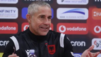 LIVE Konferenca për Shtyp e Sylvinho-s/ “Kam përzgjedhur lojtarët që më kanë bindur më shumë”, tekniku brazilian: Jemi rritur shumë këto 3 vite