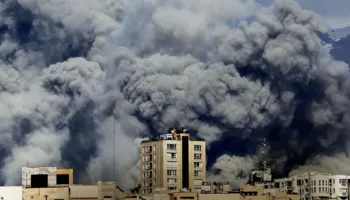 LIVE/ Teherani godet Abu Dhabin dhe ambasadën amerikane në Irak, Izraeli vret numrin dy të Iranit. Shtetet e Gjirit “presion” Trumpit  