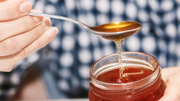 Llojet e mjaltit dhe përfitimet e secilit për shëndetin