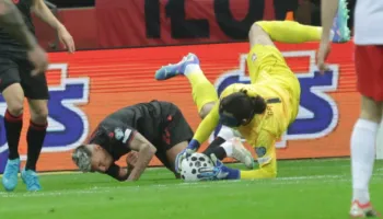 “Luajtëm me zjarrin”, portieri i Polonisë: Nuk e pranonim dot faktin që humbnim me një ekip më të dobët se ne