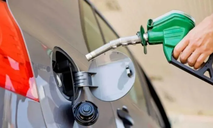 Lufta në Iran/ Çmimi i naftës rritet edhe në Kosovë, ja sa euro arrin një litër