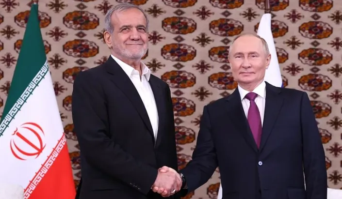 Lufta në Lindjen e Mesme, Putin telefonatë me Pezeshkian