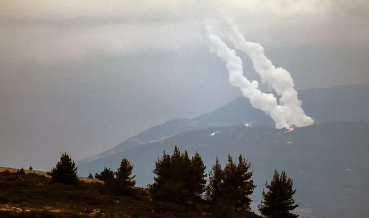 Lufta në veri: Izraeli shfrytëzon rastin për të goditur Hezbollahun