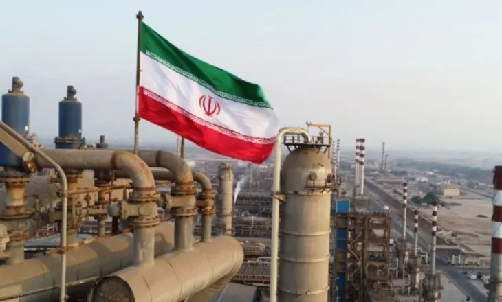 Lu’fta shkund financat globale, rihapen bursat në Lindje, si lëviz çmimi i naftës