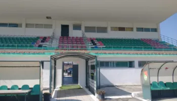 Lushnja nuk kalon provën e madhe, Laçi rekordmen me 12 fitore radhazi