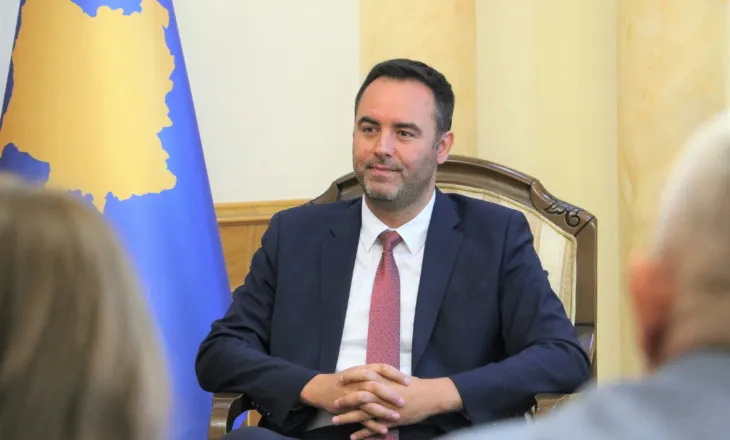 LVV i hedh benzinë zjarrit, propozon Glauk Konjufcën për President të Kosovës