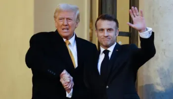 Macron pranoi ndihmën me një kusht/ Trump: Mandati jot do të mbarojë shumë shpejt