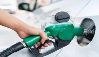 Maksimumi 50 litra në ditë, Sllovenia kufizon furnizimin me naftë për qytetarët dhe angazhon ushtrinë