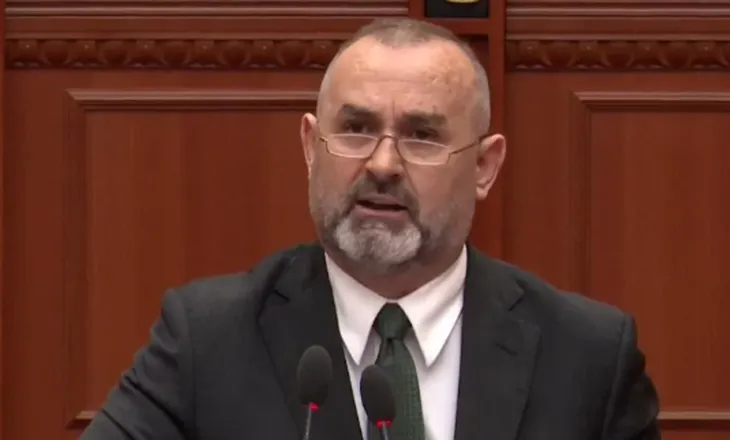 Manja lexon raportin e PS për kërkesën e SPAK për Ballukun: Sot kuvendi të ndajë politikën nga drejtësia