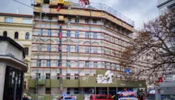 Mbetën të vdekur nga shembja e skelës, Ambasada e Kosovës në Austri zbulon identitetin e 3 viktimave shqiptare