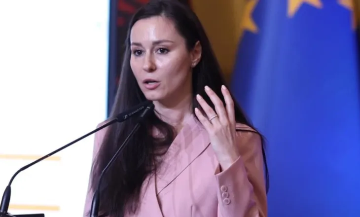 Mbi tre orë raportim në mbledhjen me dyer të mbyllura, Drejtoresha e Kadastrës: Brenda 2027 do kemi regjistër të plotë të titujve të pronësisë