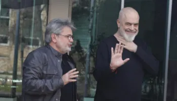 Mbledhja e Kryesisë së PS përfundon pa datë për Asamblenë. Zbardhen porositë e Ramës