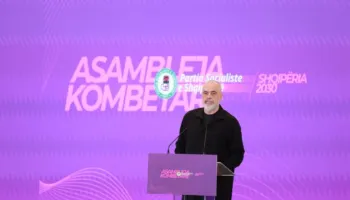 Mbledhja me drejtuesit politikë, Rama “blindon” Tiranën, ministrat dhe deputetët që do mbulojnë 14 njësitë e kryeqytetit