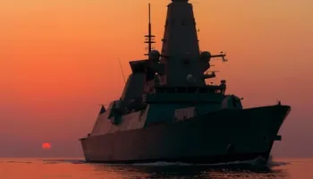 Mbretëria e Bashkuar dërgon shkatërruesin HMS Dragon në Qipro pas sulmeve me dronë