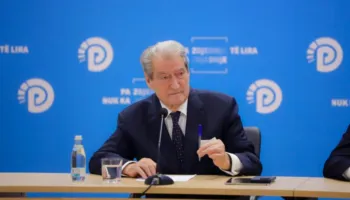 Mbrojtja e Ballukut/ Berisha: Edi Rama me vendimin e tij, u tha vendeve të BE-së plasni, unë nuk pyes për ju