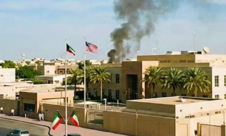 Mbyllet Ambasada amerikane në Kuvajt, anulohen të gjitha shërbimet konsullore, shkak tensionet në rajon