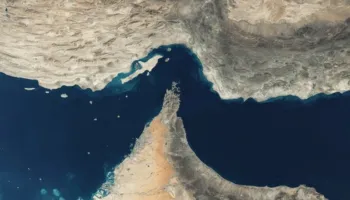 Mbyllja e Ngushticës së Hormuzit, bllokohen mbi 1000 anije