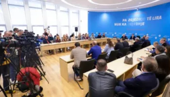 “Më 23 maj zgjidhet kryetari i partisë ndërsa…”/ Zbardhen disa nga vendimet e Kryesisë së Partisë Demokratike