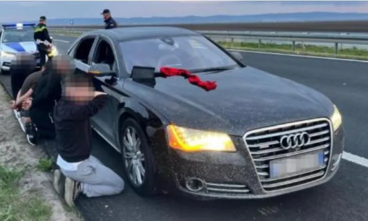 Me bluzat ‘Shqipëri Etnike’ në rrugët e Serbisë, arrestohen 4 shqiptarë pasi publikuan videon