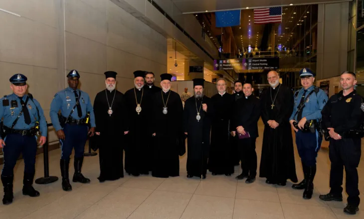 Me ftesë nga Kryepiskopi Elpidofor, Kryepiskopi Joan vizitë në Shtetet e Bashkuara të Amerikës