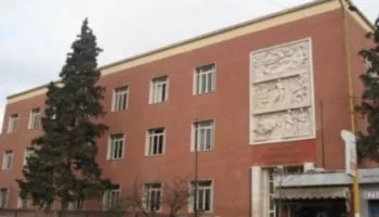 “Më kapi për fyti”/ Sherr mes mjekëve në Tiranë, kryeinfermierja kallëzon gjinekologun