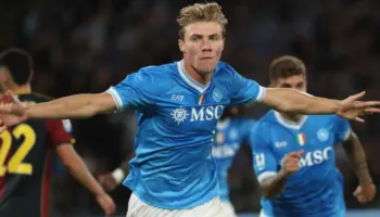 “Më thanë se isha i mbaruar, por te Napoli zbulova gëzimin për të luajtur futboll”