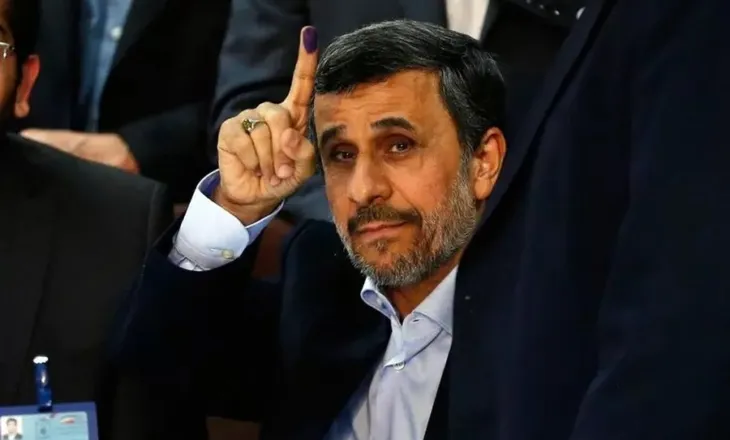 Media: Vritet edhe ish-Presidenti iranian, Ahmadinejad