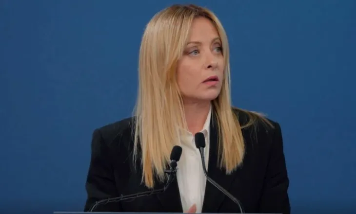 Meloni e vendosur për dërgimin e azilkërkuesve në Gjadër, reagon ashpër ndaj vendimit të gjyqësorit