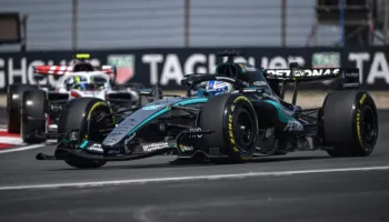 Mercedes dominon provat zyrtare për garën sprint, Norris lë pas dy makinat Ferrari