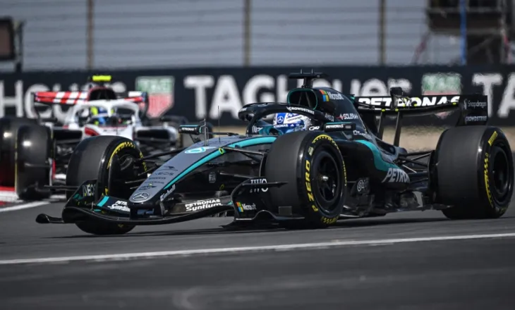 Mercedes dominon provat zyrtare për garën sprint, Norris lë pas dy makinat Ferrari
