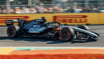 Mercedes shkëlqen në Melburn, Russell siguron “pole position”, Verstappen i 20-ti pas aksidentit