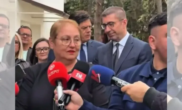 “Merrni përkthyes kur vini në Tetovë”/ Gazetari përplaset me ministren e Arsimit të Maqedonisë së Veriut: Nuk më duhet…