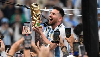 Messi, po apo jo në Botërorin 2026? Flet Scaloni: Unë e dua, por varet nga gjendja e tij
