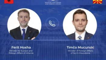 Ministri Hoxha telefonatë me homologun Mucunski: Integrimi i Shqipërisë dhe Maqedonisë, me rëndësi strategjike për…