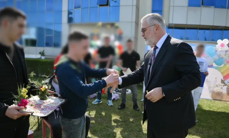 Ministri i Drejtësisë në Institutin e të Miturve në Ditën e Verës: Drejtësia për të miturit është një mundësi për të ndërtuar një rrugë të re në jetë