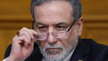 Ministri i Jashtëm i Iranit thotë se Teherani s’ka kërkuar kurrë armëpushim e as negociata