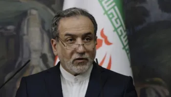 Ministri i Jashtëm i Iranit: Udhëheqësi Suprem i ri do të zgjidhet brenda pak ditëve