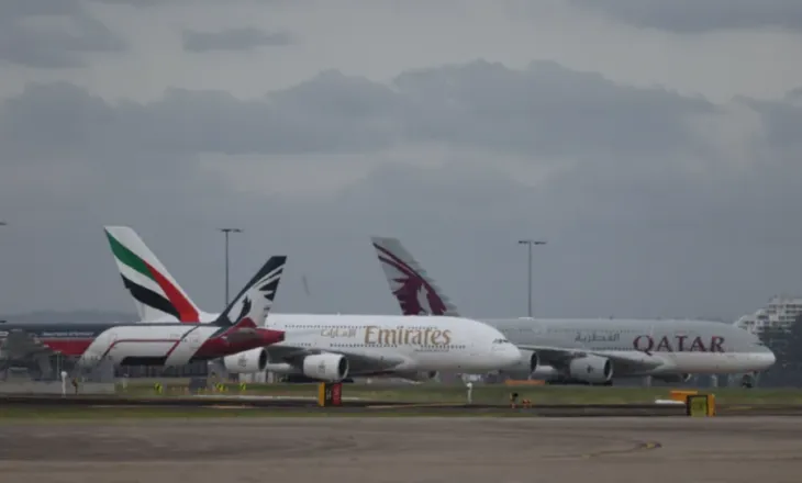 Ministria e Jashtme, thirrje shtetasve shqiptarë: Shmangni udhëtimet në Lindjen e Mesme