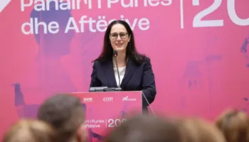 Ministrja Ibrahimaj: Forcimi i aftësive dhe nxitja e punësimit, prioritet për zhvillimin e qëndrueshëm të ekonomisë