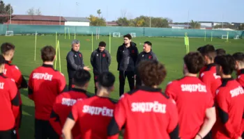 Miqësorja me Uzbekistanin, trajneri i Shpresave Alban Bushi optimist për fitore