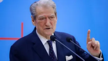 “Mirlinda e AKSHI-t është Linda Rama”, Berisha: Armand Frangu, strumbullari i pengmarrjeve për paratë…