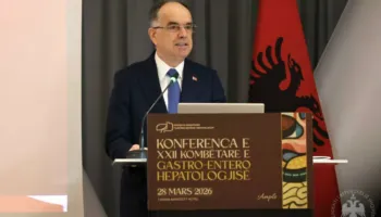 “Mjekësia nuk është thjesht zanat!” Presidenti Begaj: Pas çdo diagnoze qëndron një histori njerëzore