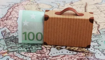 Monitor: Të ardhurat nga emigrantët arrijnë shifrën e 1.1 miliardë eurove në 2025-n