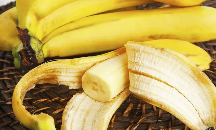 Mos i hidhni lëkurat e bananeve, ja si mund të ndryshojnë ato jetën tuaj!