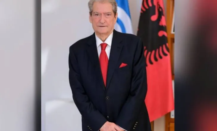 “Mos pranoni mandatet e krimit”, Berisha thirrje qytetarëve: Sot në shesh kundër qeveritarëve hajdutë