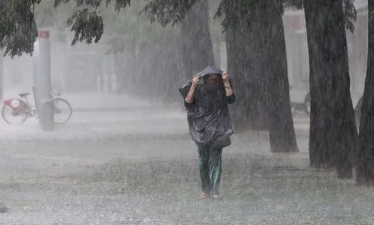 Mot i paqëndrueshëm gjatë ditës së sotme, reshje shiu dhe dëbore gjatë paradites