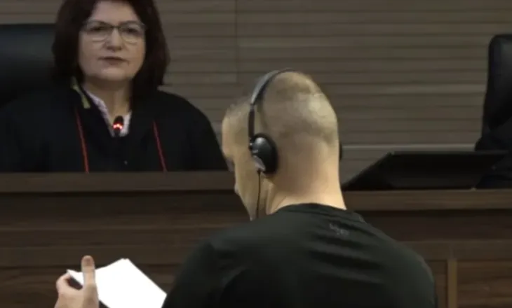 Murseli në Gjykatë, merr në dorë foton e Liridonës pas ekzekutimit me plumb në kokë: Fëmijët ishin mbrapa, s’mbaj mend…